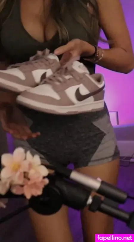 Angelaoreo 1 OnlyFans Thumbnail #FG5O3Yh2j4