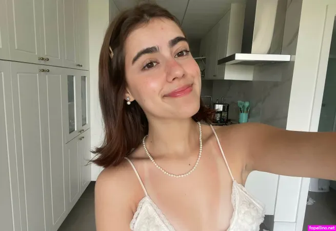 Angelarrochista 1 OnlyFans Thumbnail #ZAqduqiHlT