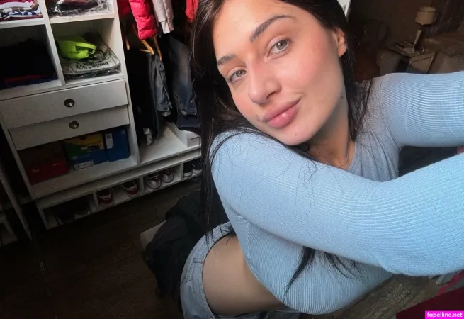 Angelaskye OnlyFans Thumbnail #JZgVwXaM1j