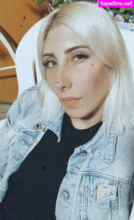 Angelbetween OnlyFans Thumbnail #9T8PQHHFSx