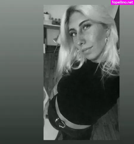 Angelbetween OnlyFans Thumbnail #lz59Q4IuD8