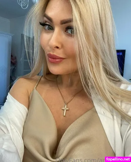 Angelbikini OnlyFans Thumbnail #hyT6MwQfvM