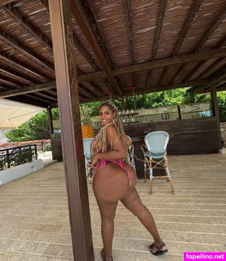 Angelcakes 10 OnlyFans Thumbnail #yItbIp9xER