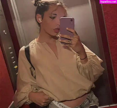 Angele Mhr OnlyFans Thumbnail #D4Elea3Kxd