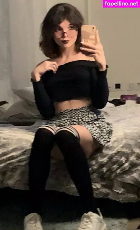 Angele Mhr OnlyFans Thumbnail #EGuRn16jBE