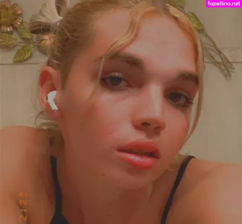 Angele Mhr OnlyFans Thumbnail #KvnMky8UsC