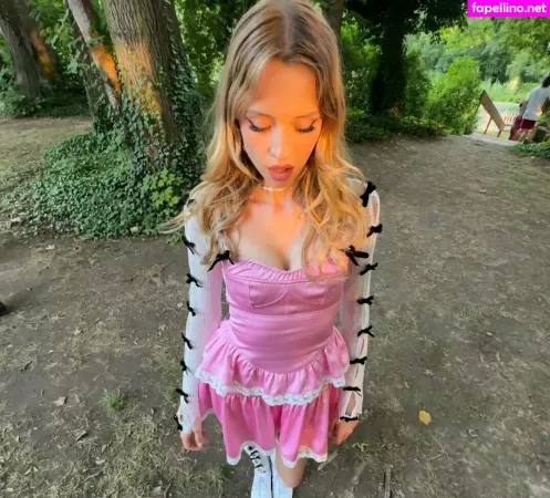 Angele Van Laeken OnlyFans Thumbnail #FJy5vBciaM