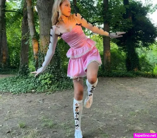 Angele Van Laeken OnlyFans Thumbnail #ioYtUkDTJF