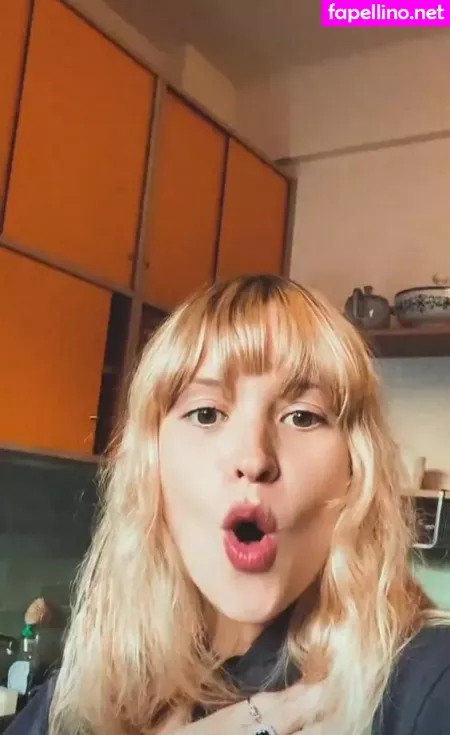 Angele Van Laeken OnlyFans Thumbnail #q9u2i6EGr4