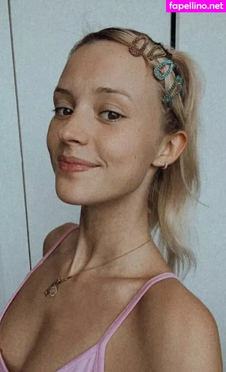 Angele Van Laeken OnlyFans Thumbnail #t0rIsDvcJP