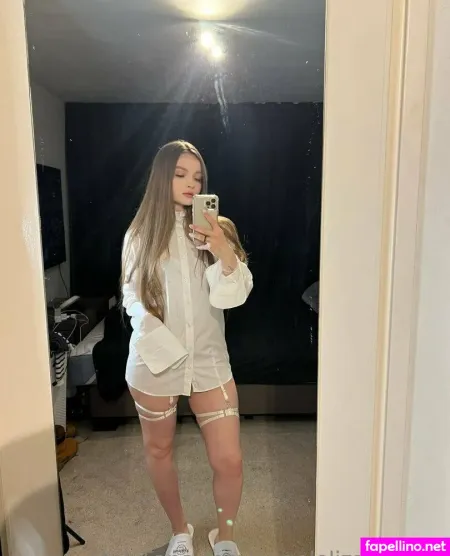 Angelelizabeth28 OnlyFans Thumbnail #cmrsJUNbBo