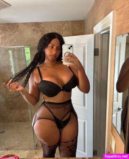 Angelferrnandezzz 1 OnlyFans Thumbnail #Odm8YLJmVN