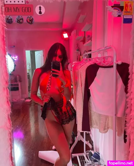 Angelic Roxy Main Profile Photo