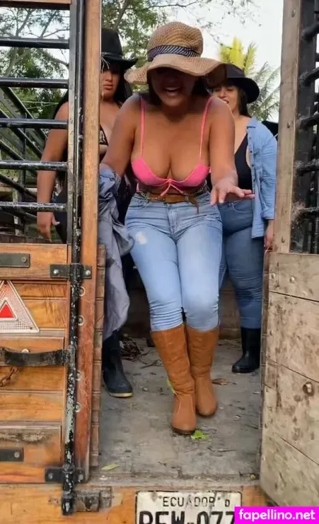 Angelicacevallosp OnlyFans Thumbnail #PKlKnyH0TF