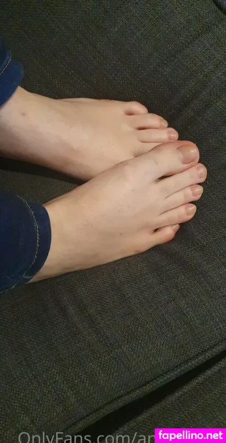 Angelicadivine Feet OnlyFans Thumbnail #7Q4CtaUkTu