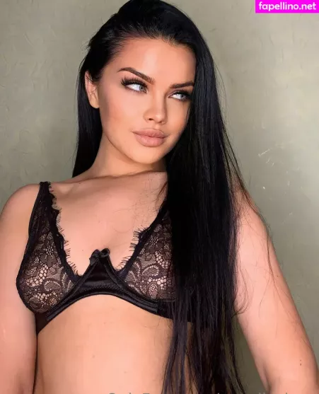 Angelicalena OnlyFans Thumbnail #1HU37eZwQu