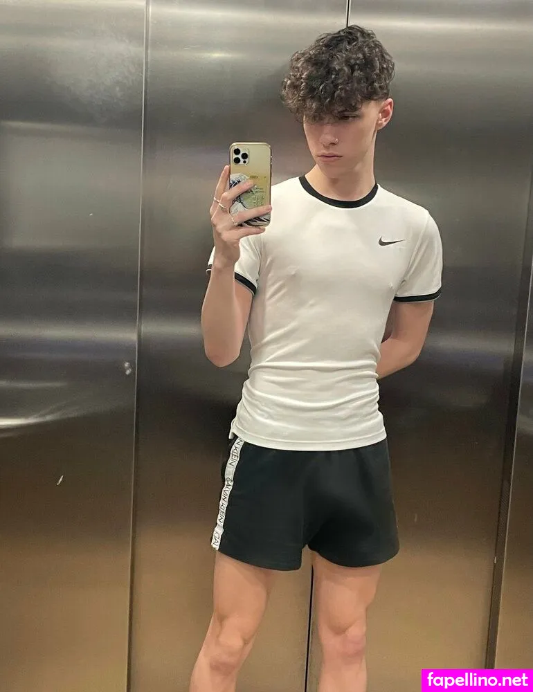 angelicbeautii, angelicboyofree Nude Leaked OnlyFans Photo #4dtuEeJl2j