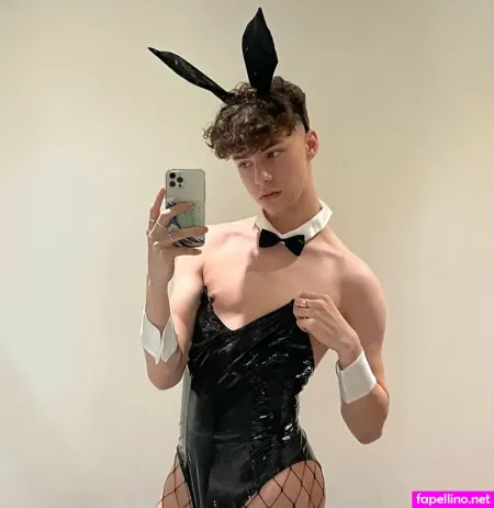 Angelicboyofree 2 OnlyFans Thumbnail #HUQkXu3m2I