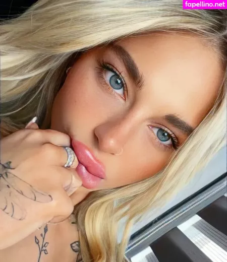 Angelika Kramer OnlyFans Thumbnail #E9bg74NlL8