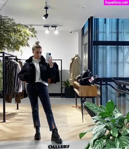 Angelika Kramer OnlyFans Thumbnail #RR3cRJ1ko5