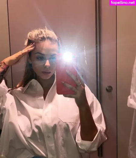 Angelika Kramer OnlyFans Thumbnail #e2HTd1kxey