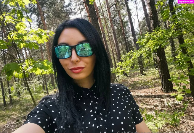 Angelina Crystal OnlyFans Thumbnail #S1GIVrPRZs