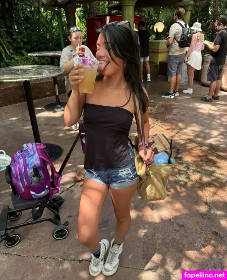 Angelina Fishtank OnlyFans Thumbnail #hkJNqE5ZlC
