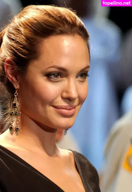 Angelina Jolie OnlyFans Thumbnail #CzIQ991S5Y