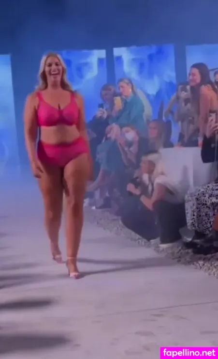 Angelina Kirsch OnlyFans Thumbnail #r3qAI4sgCU