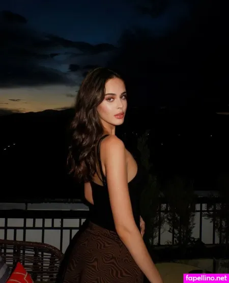 Angelina Skye Walker OnlyFans Thumbnail #4TMggaETb9