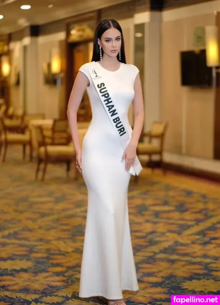 Angelina Skye Walker OnlyFans Thumbnail #QHLAyl38SN