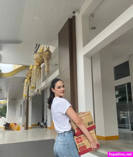 Angelina Skye Walker OnlyFans Thumbnail #oqlKvCWR3d