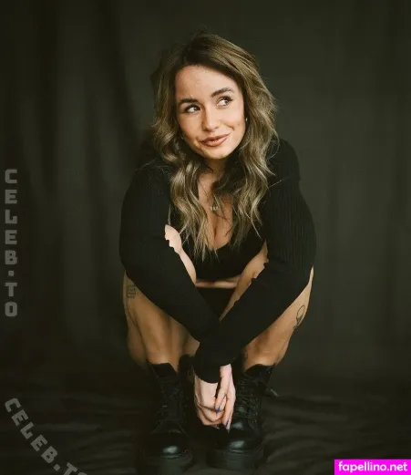 Angelina Utzeri OnlyFans Thumbnail #Y7TRizm4ff