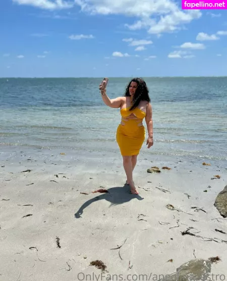 Angelinacastro OnlyFans Thumbnail #8kEYpwZxEf