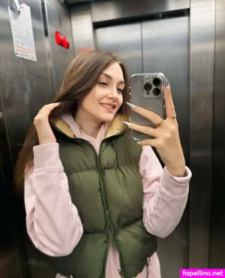 Angelinaferri OnlyFans Thumbnail #MXhVDTc6Uk