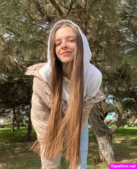 Angelinalini OnlyFans Thumbnail #2AZdGLKTgr