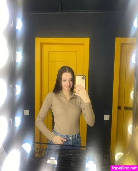 Angelinalini OnlyFans Thumbnail #zOW9JM5Opn