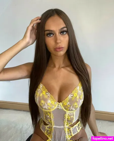 Angelinglisx OnlyFans Thumbnail #fcC7L8S4s7