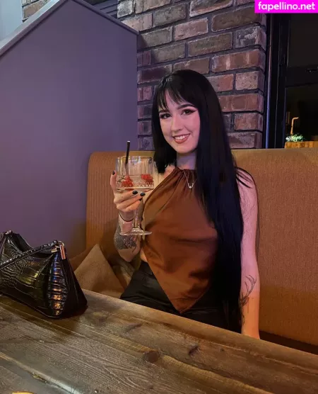 Angelinkedvip OnlyFans Thumbnail #8qa59KvP0Y