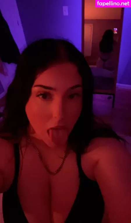 Angelinuhz OnlyFans Thumbnail #lIpNeEggJU