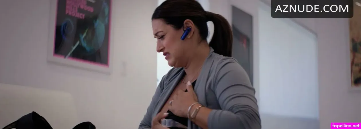 Angelique Cabral OnlyFans Thumbnail #FbLWMwTrCl