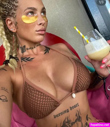 Angelique Shirley OnlyFans Thumbnail #rYoZtGhk65