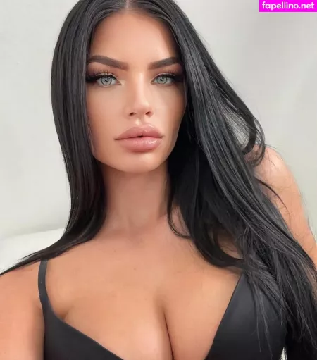 Angelique Vx OnlyFans Thumbnail #YwhuvDXzLP