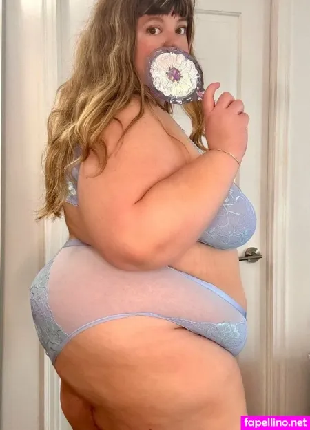 Angelmackiee OnlyFans Thumbnail #uGs6LWYLF7