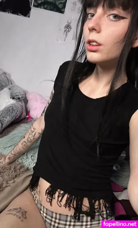 Angelmoonbloop OnlyFans Thumbnail #3fQ2uIOKJM