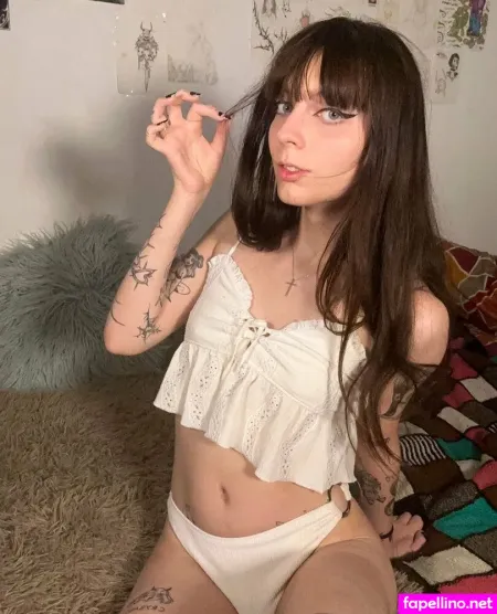 Angelmoonbloop OnlyFans Thumbnail #eUs0BUuVYT