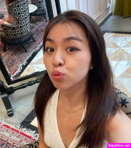 Angelowee Main Profile Photo