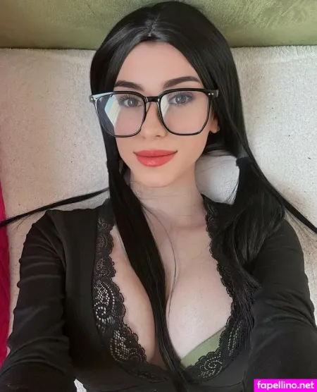 Angelqu33n 1 OnlyFans Thumbnail #IxnL89znzQ