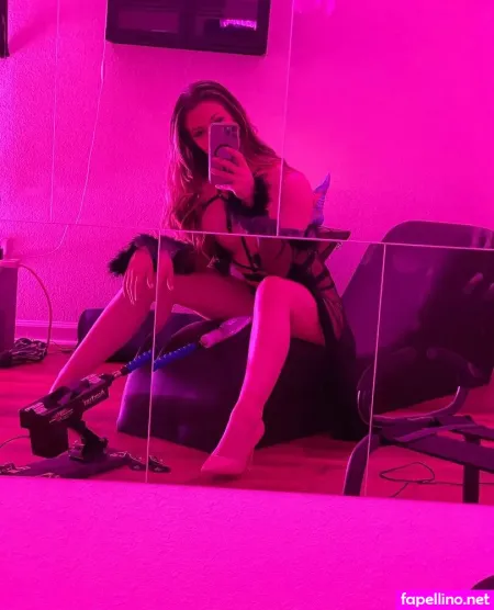 Angelsavs OnlyFans Thumbnail #fWE488Y4wJ