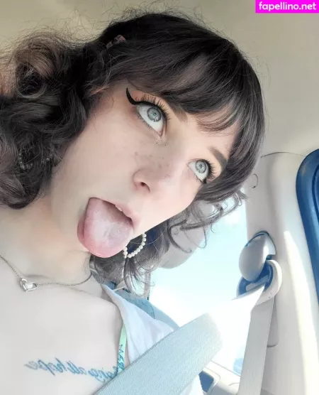 Angeltwat OnlyFans Thumbnail #n2r9eerYCr